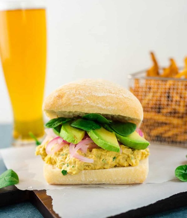 214501 Classic Stirato - Curried Chickpea Salad Sandwich